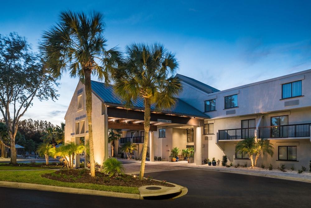 Doubletree By Hilton Gainesville Exteriör bild