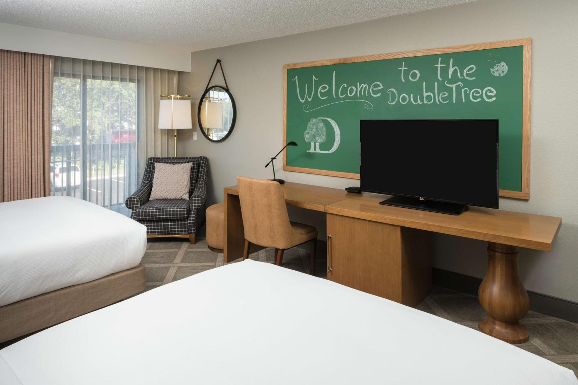 Doubletree By Hilton Gainesville Exteriör bild